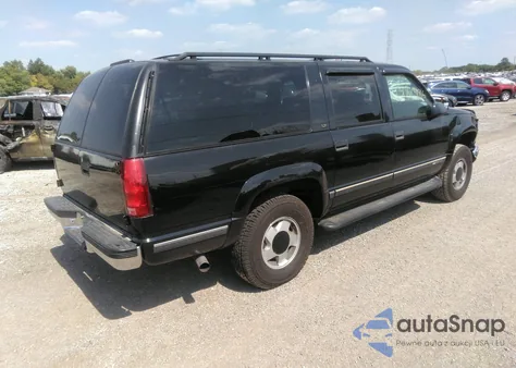 1997 Chevrolet Suburban 1500 from USA, damaged, VIN 3GNFK16R6VG149006